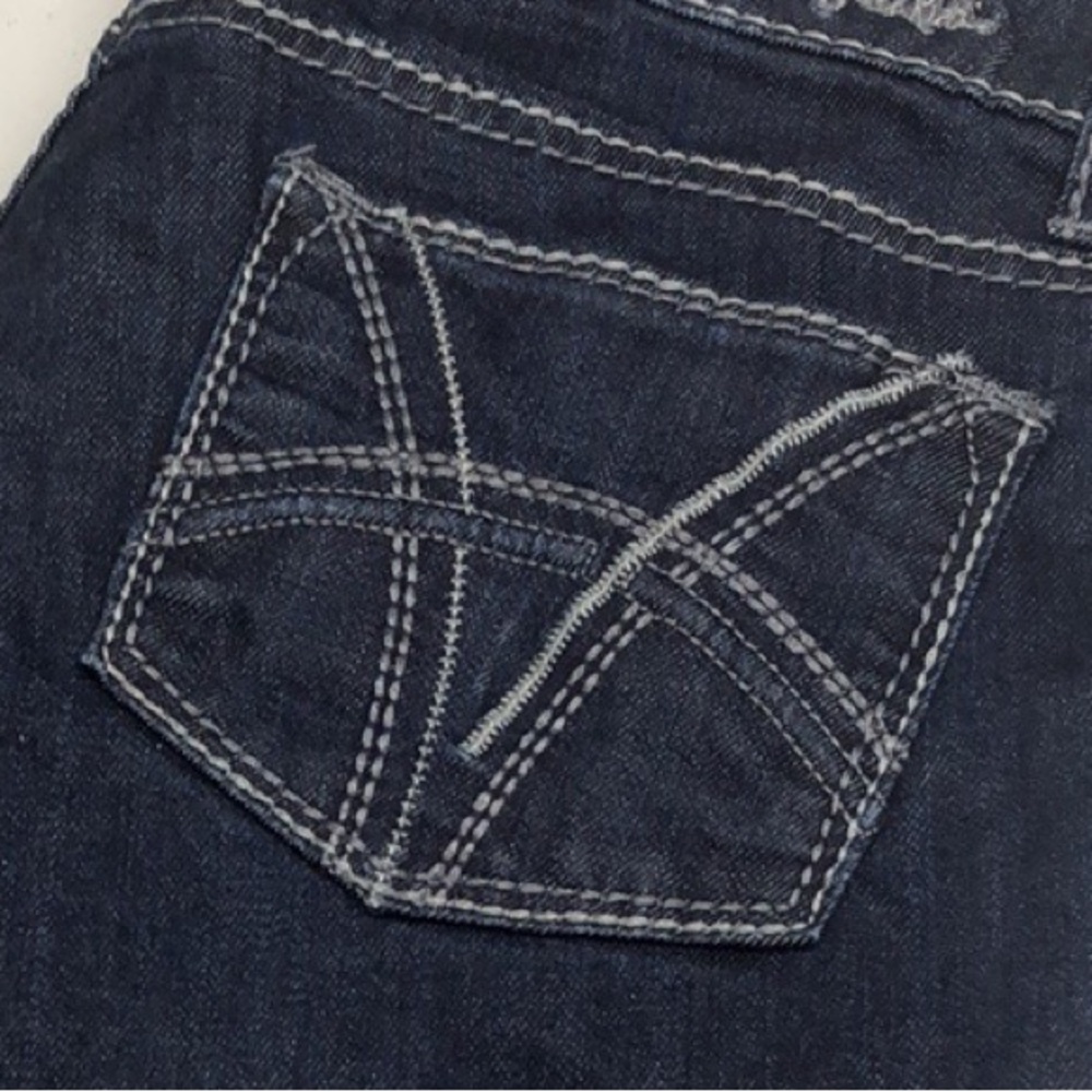 LIKE NEW KUT FROM THE KLOTH BOOTCUT JEANS 6/28x32 ⭐️ - Picture 5 of 13
